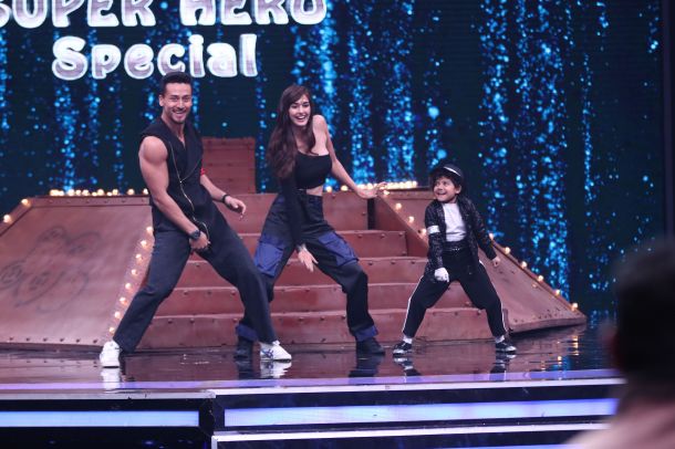 tiger shroff and disha patani promote Baaghi 2