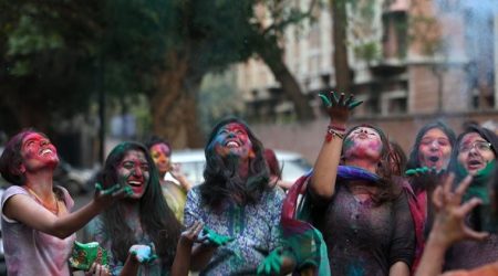 Holi wishes LIVE UPDATES: President Ram Nath Kovind, PM Narendra Modi wish nation on the occasion