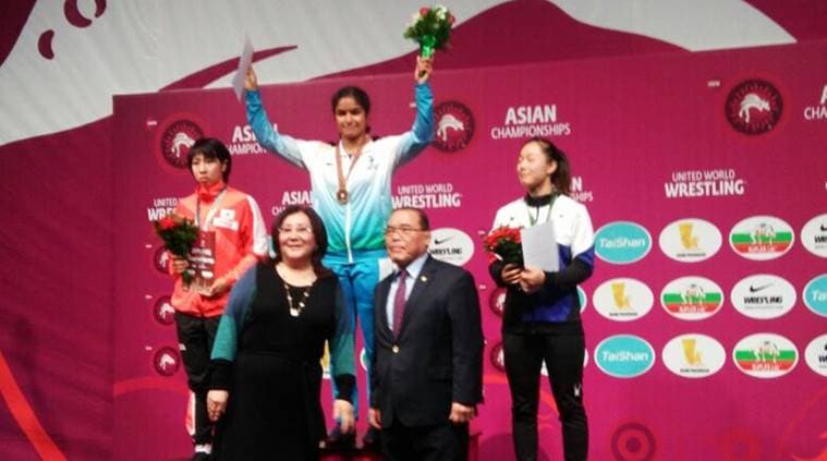 Navjot Kaur, Navjot Kaur news, Navjot Kaur gold medal, Navjot Kaur updates, Senior Asian Wrestling Championships, sports news, Indian Express