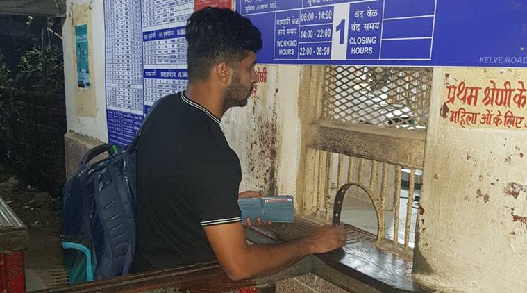 Shardul Thakur, Shardul Thakur bowling, Shardul Thakur India, India Shardul Thakur, Shardul Thakur wickets, sports news, cricket, Indian Express