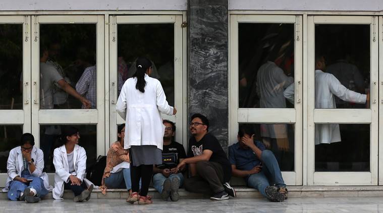 Doctors call off strike after AIIMS removes faculty member