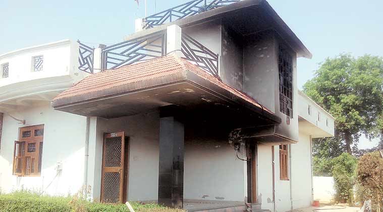 Bharat Bandh, Bharat Bandh Rajasthan, rajasthan hindaun curfew, Dalit protests, SC/ST act protests, Dalit MLA house fire, latest news, indian express