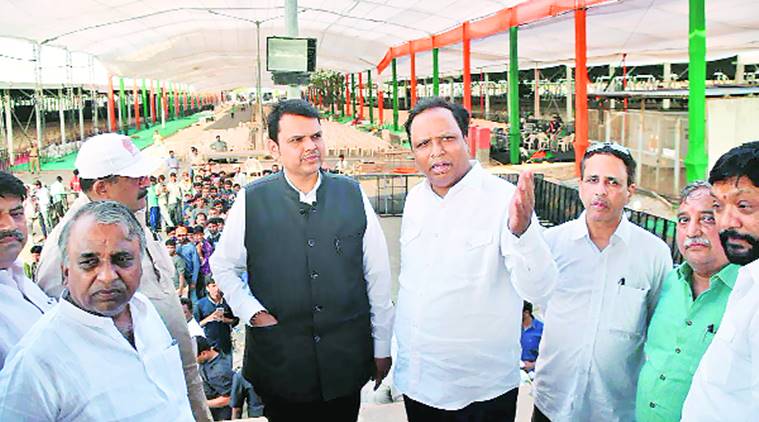 Maharashtra: Tabs for transparency in 52,000 ration shops