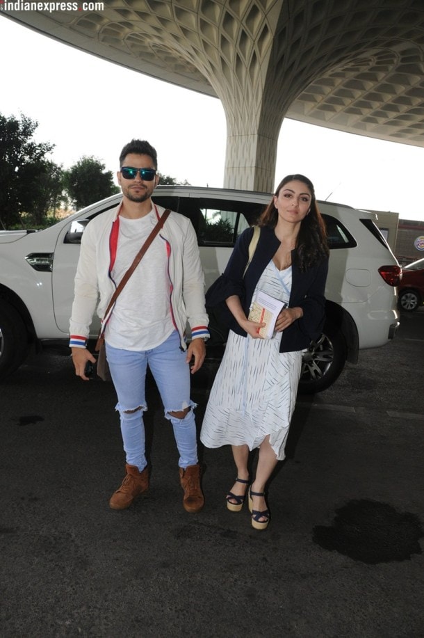 kunal kemmu and soha ali khan at airport