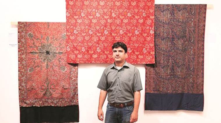 delhi art exhibition, pashmina shawl exhibition, rafoogiri, textiles exhibition, delhi art galleries, India International Centre, Hyderabadi shawl, indian express