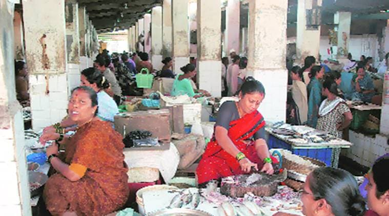 Maharashtra plastic ban: Tough time for fish, meat sellers in Mumbai without alternative options