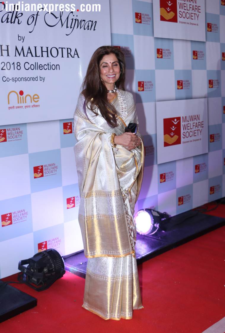 dimple kapadia images