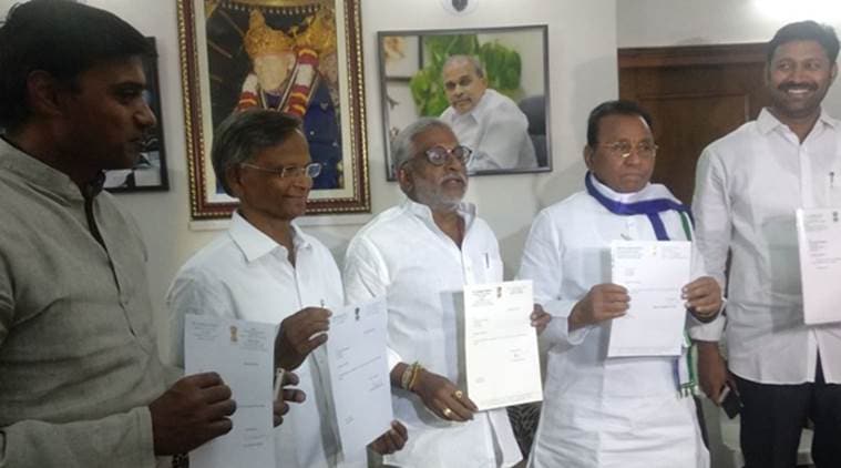 YSR Congress MPs resign from Lok Sabha over Andhra special status