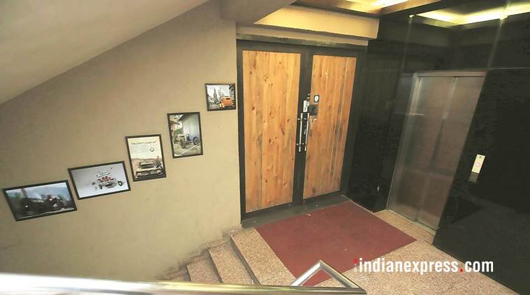 delhi, dj kills man in bar, murder over song request, punjabi bagh, delhi bar murder victim, indian express