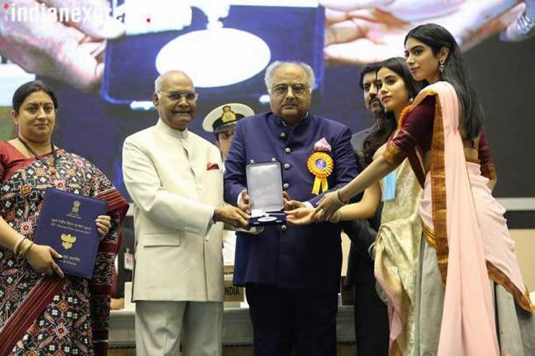 Janhvi Kapoor, Khushi Kapoor, Sridevi, Boney Kapoor, MOM, National Awards 2018, Janhvi Kapoor sari, Khushi Kapoor sari, Janhvi Kapoor fashion, Khushi Kapoor fahion, Janhvi Kapoor latest news, Khushi Kapoor latest news, Janhvi Kapoor latest photos, Khushi Kapoor latest photos, celeb fashion, bollywood fashion, indian express, indian express news