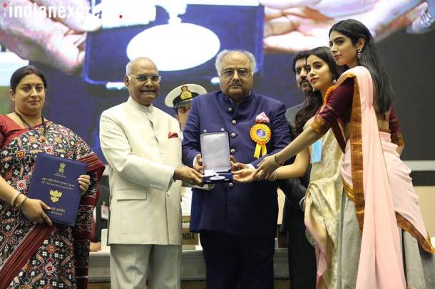 Boney Kapoor, Janhvi and Khushi received Sridevi's award at the National Film Awards