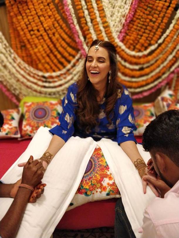 Neha Dhupia mehendi photos