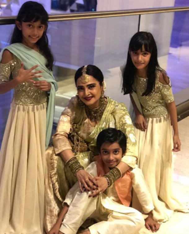 Rekha Farah Khan Kunder children