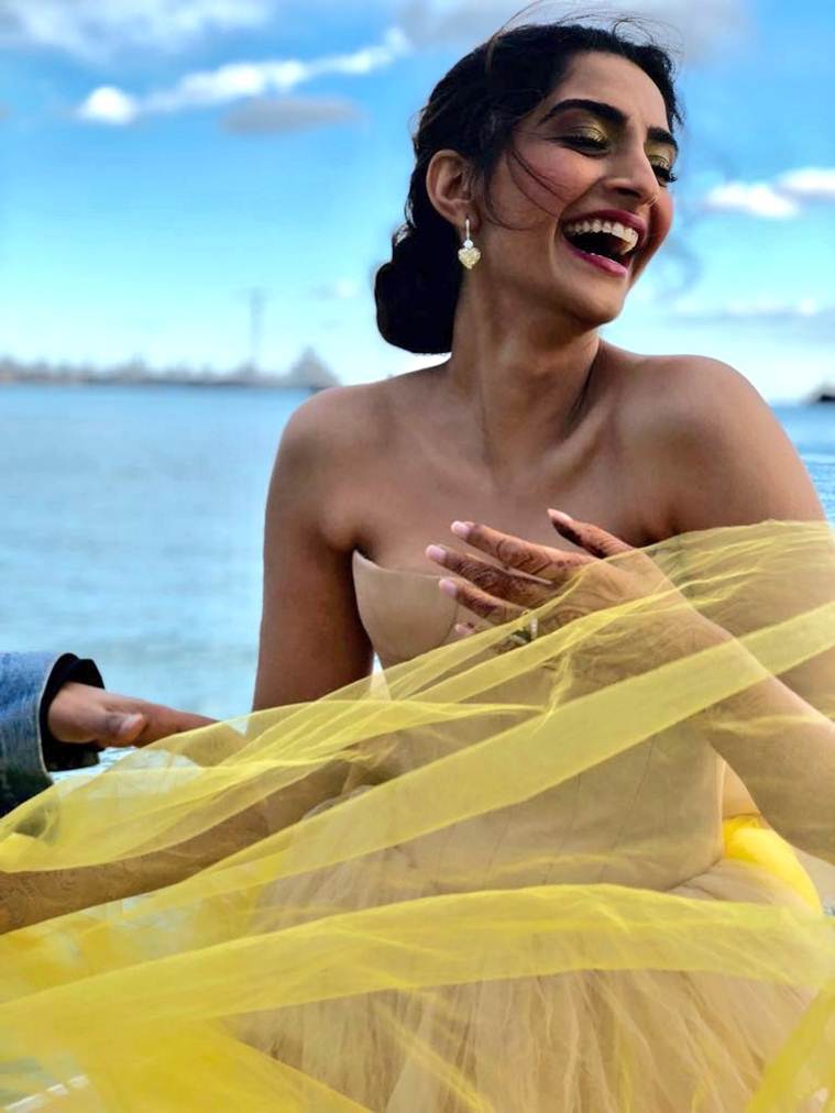 sonam kapoor images