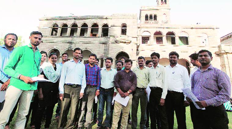 Former students of SPPU