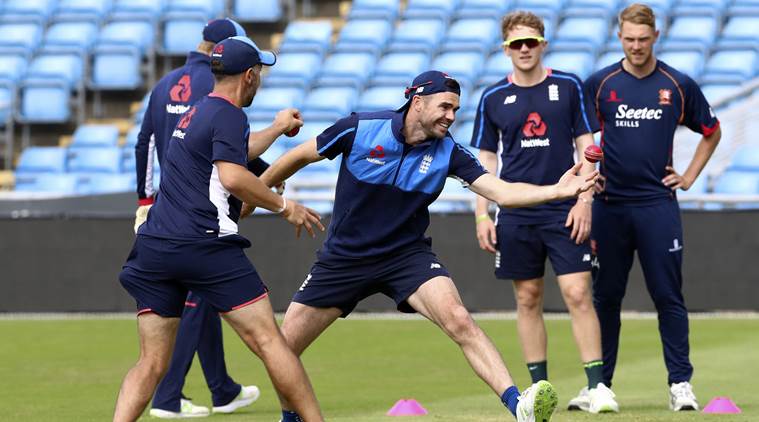 England vs Pakistan Live Score 2nd Test Day 1 at Lord's: