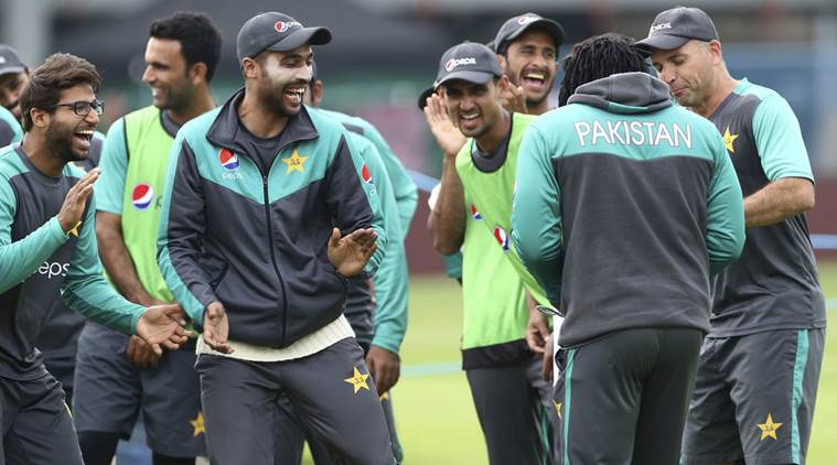 England vs Pakistan Live Score 2nd Test Day 1 at Lord's: