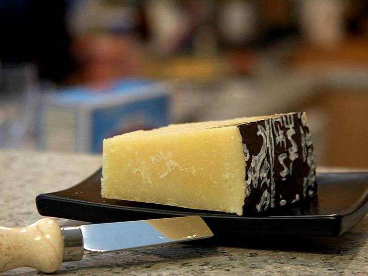 unusual cheese, must try cheese, Wensleydale, Pecorino Romano, Epoisses, Stilton cheese, gold cheese, different types of cheese, Casu Marzu, Yak Cheese, indian express, indian express news