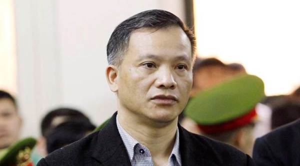 Vietnam expels human rights lawyer, dissident to Germany