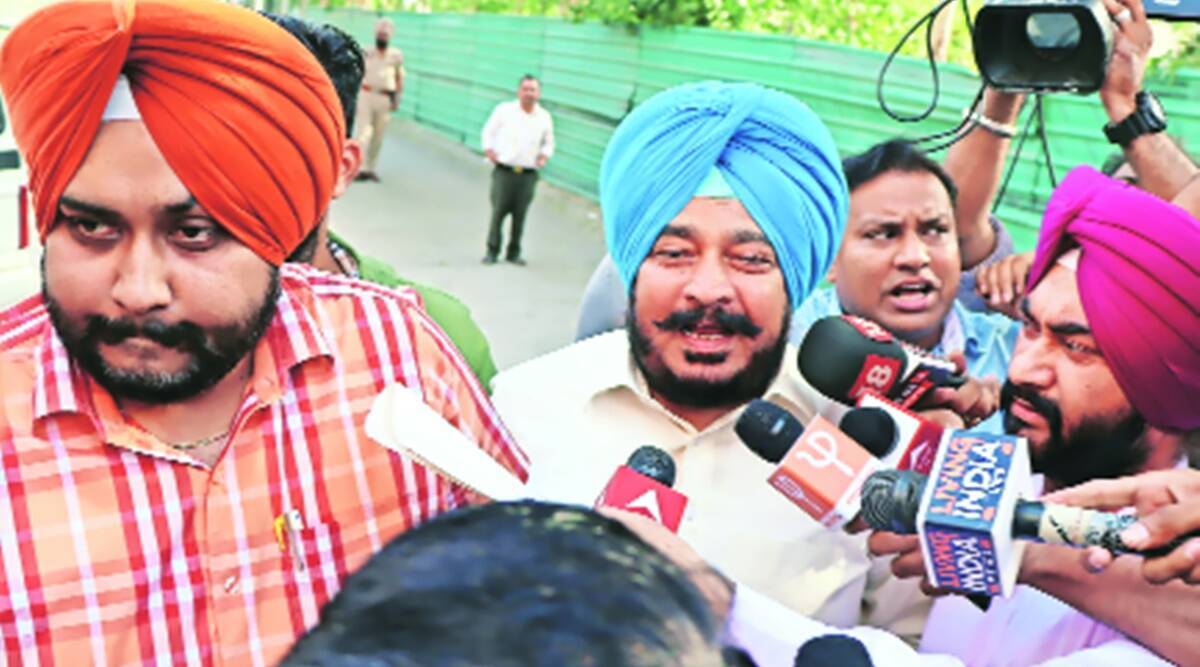 Graft Case Vigilance Bureau Files Chargesheet Against Former Punjab