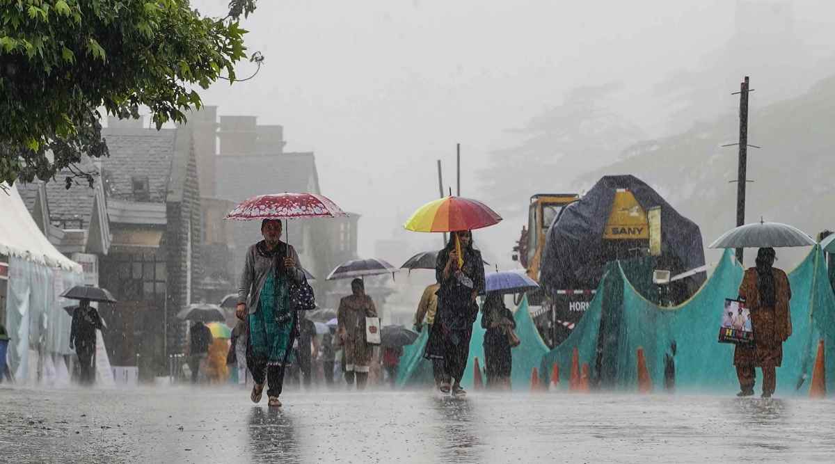 Tourists Head Home From Himachal As Rain Stops Chandigarh News The