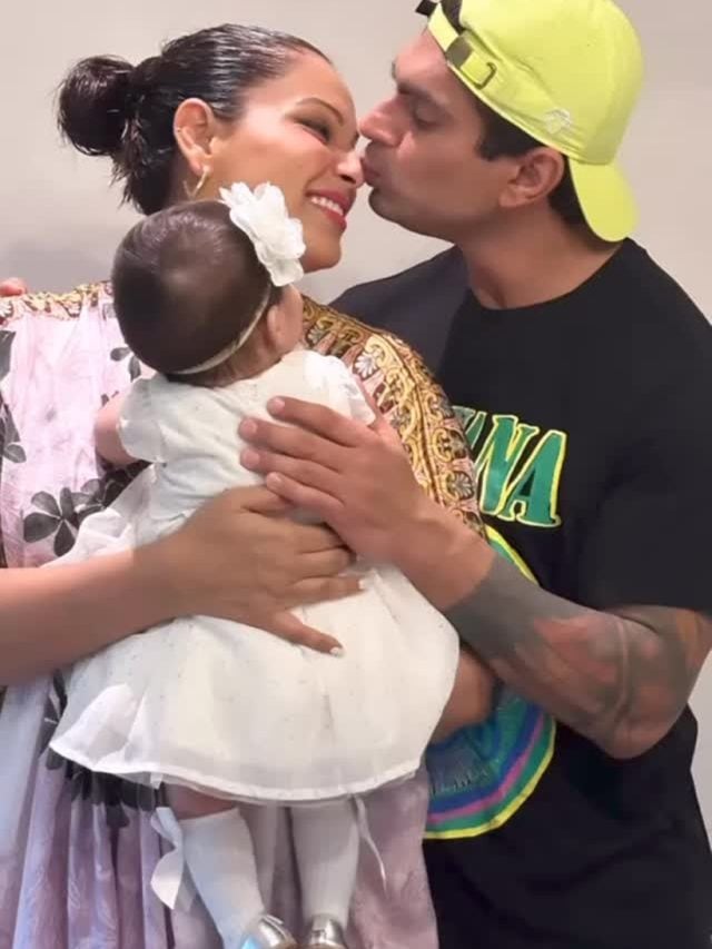 Bipasha Basu Karan Singh Grover Celebrate Daughter Devis Month