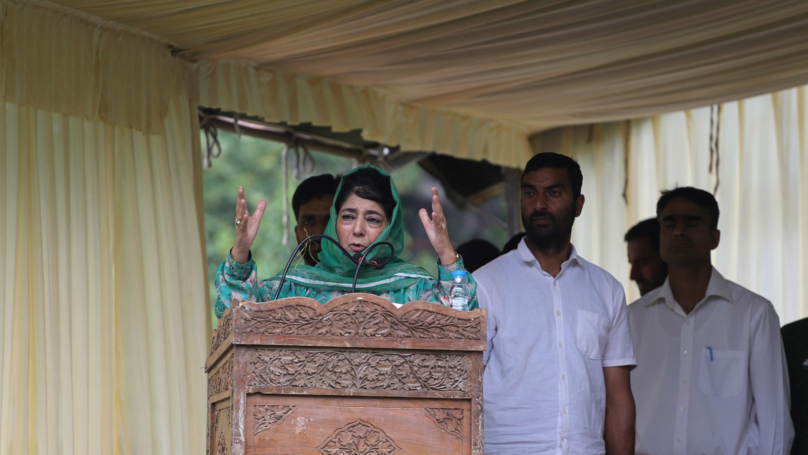 Mehbooba Mufti Re Elected Pdp Chief For Fourth Time Blows Bugle For Ls