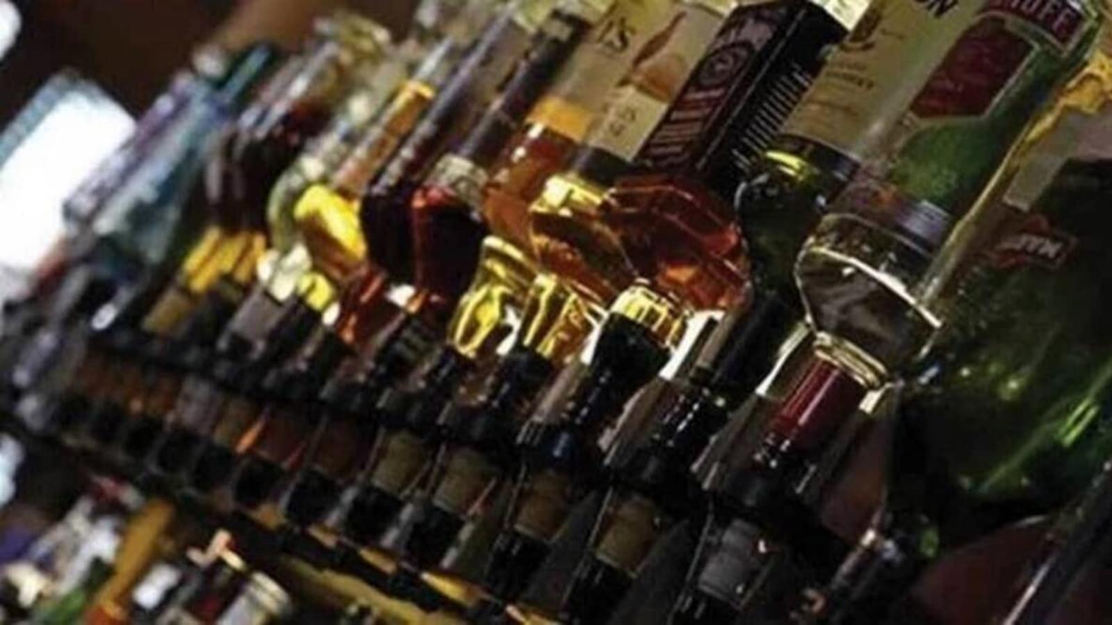 Liquor Bottles Worth Over Rs Crore Sold In Delhi Fortnight Before