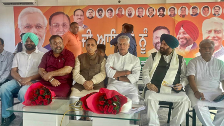 From visiting living rooms to ‘chai par charcha’: In Punjab, BJP chalks out outreach plan for voters at grassroots
