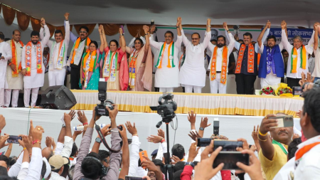 At rally for Sunetra Pawar, Mahayuti puts on a show of strength