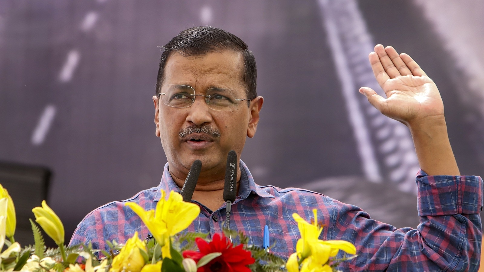 Arvind Kejriwal To Stay In Jail Supreme Court Notice To ED On His Plea