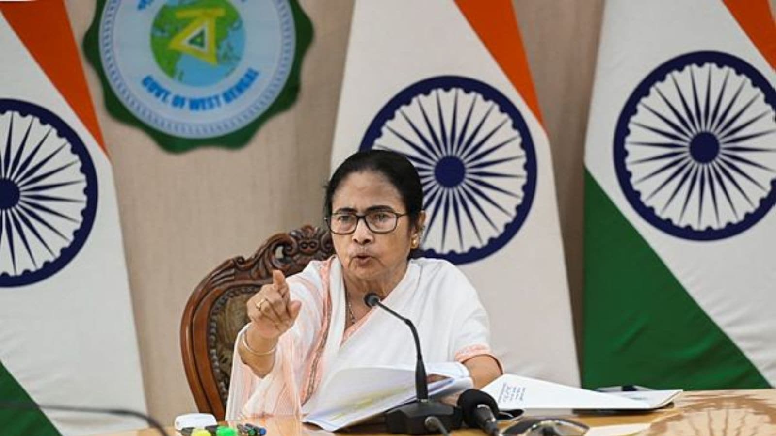 Mamata To Meet Sharad Pawar Uddhav Thackeray And Akhilesh Yadav In