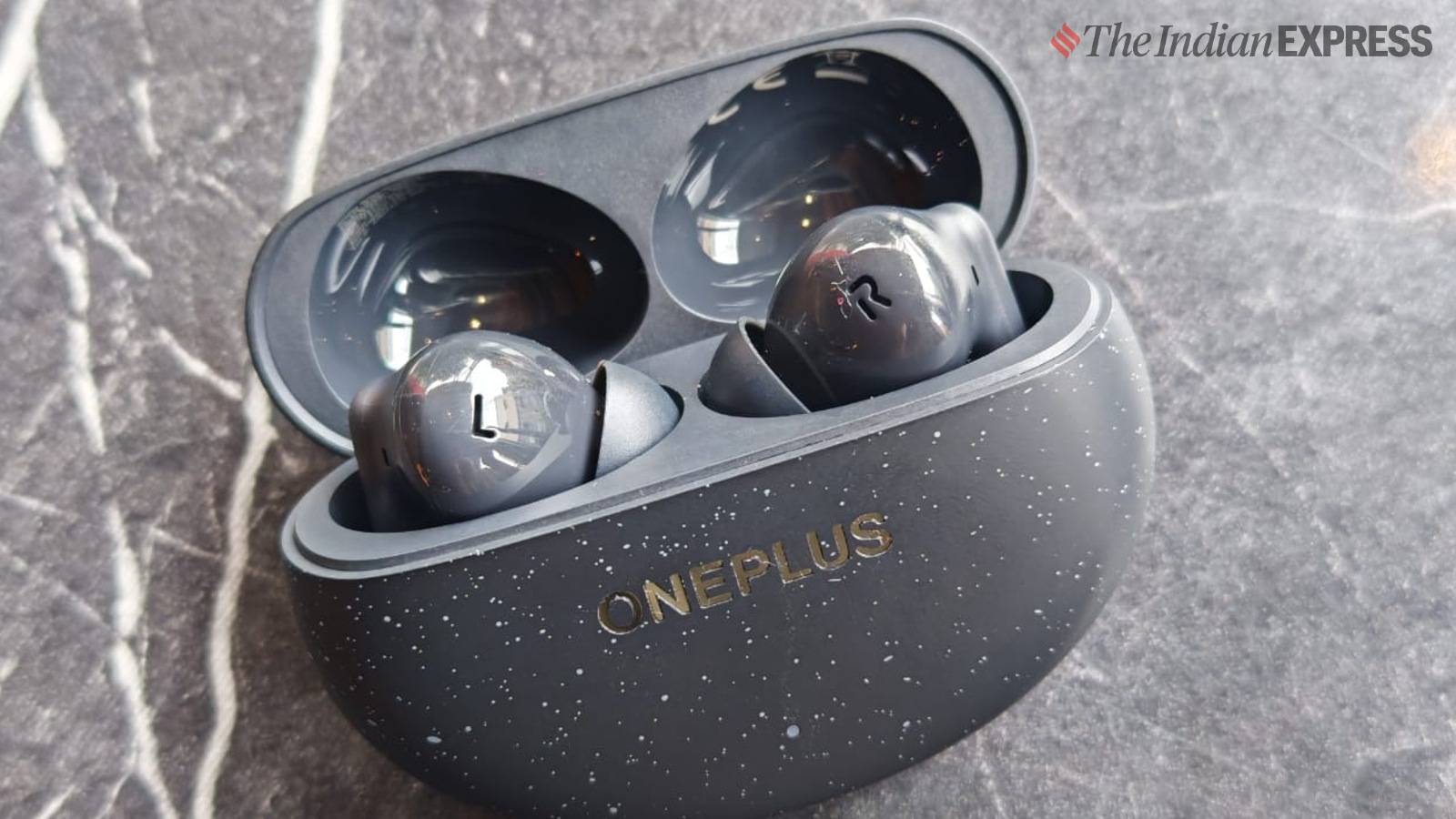 Oneplus Introduces Nord Buds Pro And Watch R With Long Term