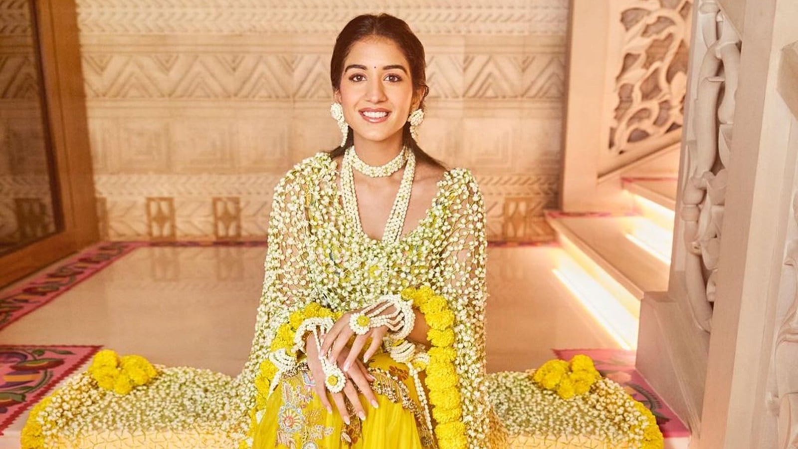 Radhika Merchant Wore Phoolon Ki Chaadar Made By A Local Florist For