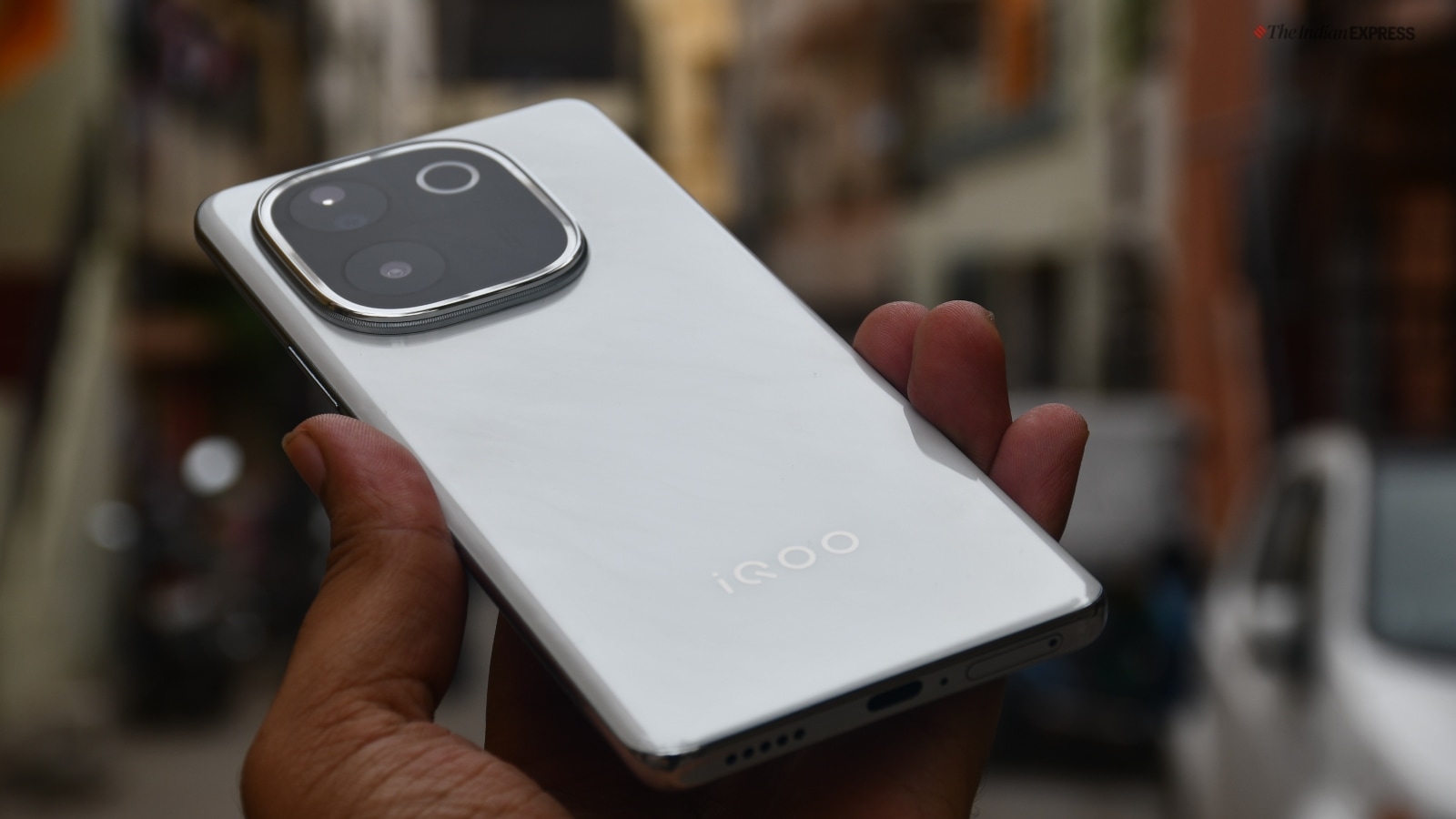 Iqoo Z S Pro Review Premium Design Stellar Performance At A Budget