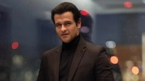 Rohit Roy avoids non-vegetarian food on a plane; we find out if you should too