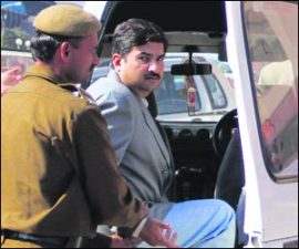 M_Id_59779_indigo_hijack_drama no alt set