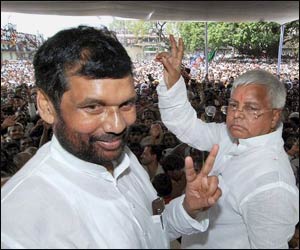SP-RJD-LJP to formally announce pre-poll tie-up on Apr 3