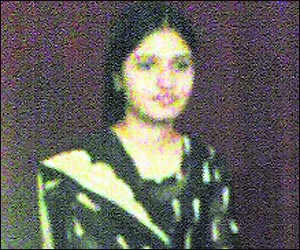 Gurgaon woman found hanging,husband held on dowry charges