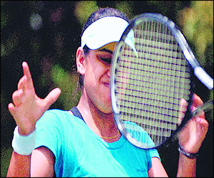 Ankita charges into Round 2