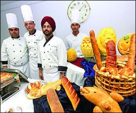 M_Id_96420_simplicity no alt set