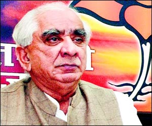 I covered up for Advani on Kandahar: Jaswant