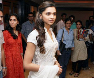 300px x 250px - Deepika Padukone is a free bird in Bollywood | Entertainment News,The Indian  Express