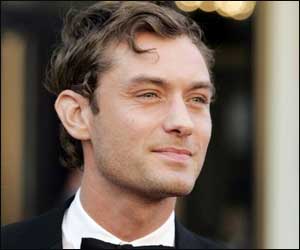 Jude Law Choses Work Over Newborn Baby Girl 