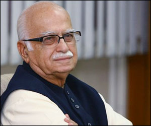 Advani wants to distance himself from politics: Seer | News Archive ...