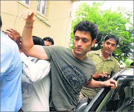 M_Id_113602_shiney_case no alt set