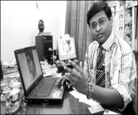 M_Id_121651_Football no alt set