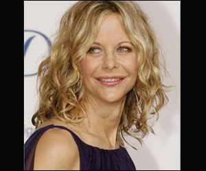 Meg exposes gaunt frame on beach | Entertainment-others News - The