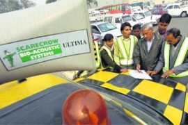 M_Id_134956_airport_bird_hits no alt set