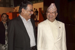 Maoists trying to reinstate monarchy,says Nepal PM